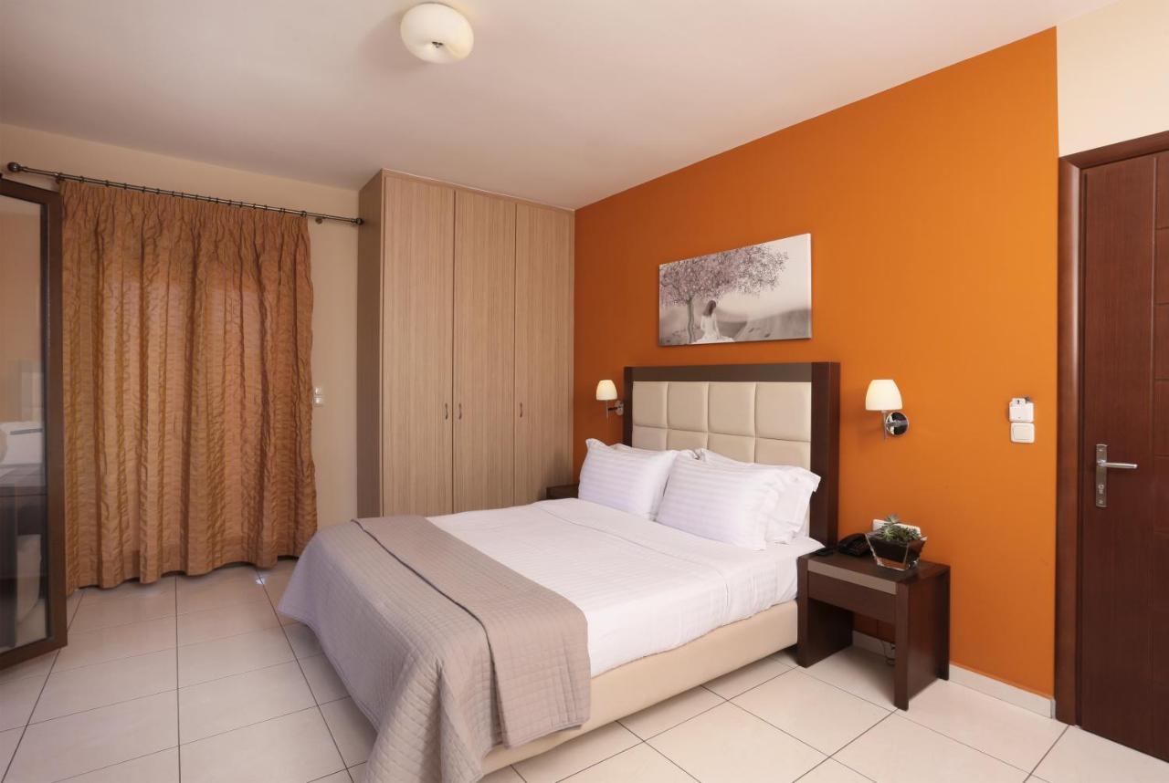 Faros Luxury Suites マラトポリス エクステリア 写真